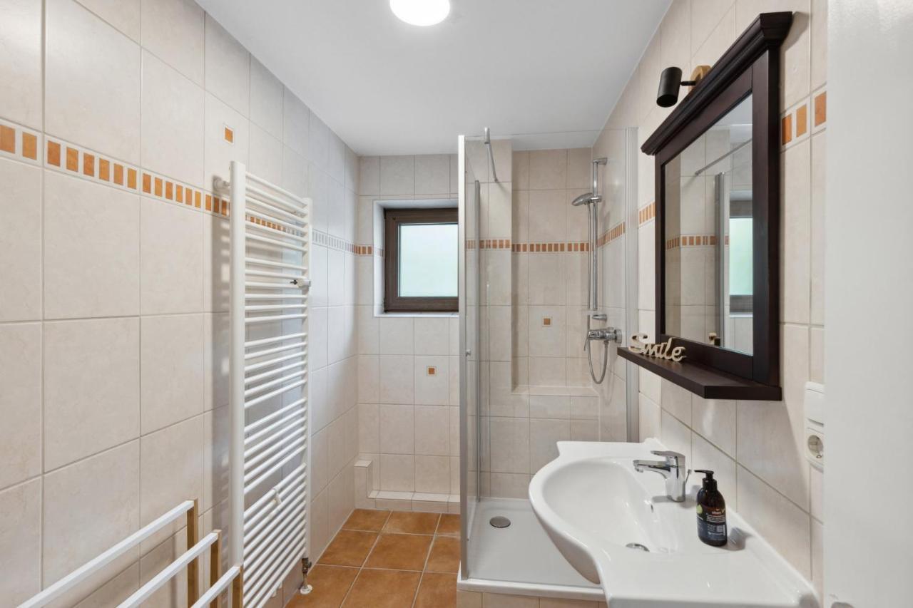 Charysma - Chillout-Loft, Wintergarten, E-Kamin, Massage-Sessel, Schlafzimmer Mit Smart-Tv, 2 Parkplaetze Хамельн Экстерьер фото