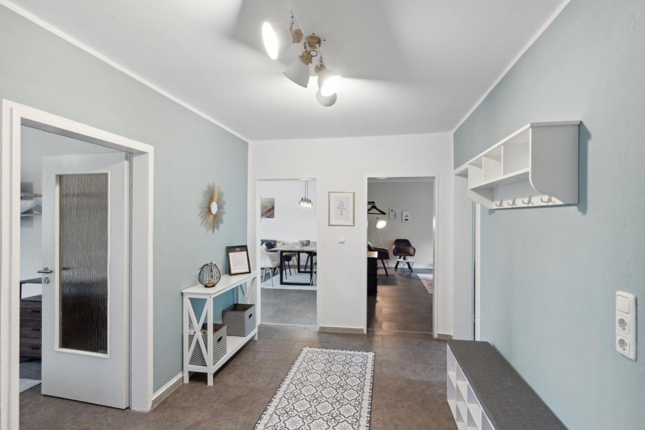 Charysma - Chillout-Loft, Wintergarten, E-Kamin, Massage-Sessel, Schlafzimmer Mit Smart-Tv, 2 Parkplaetze Хамельн Экстерьер фото